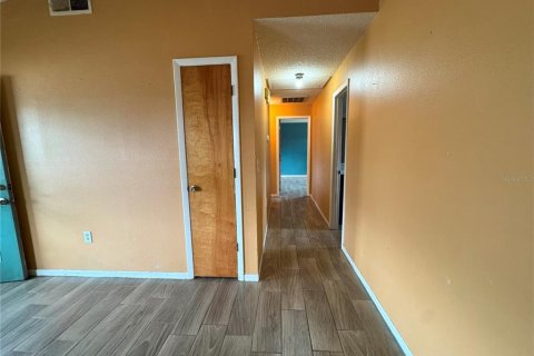 House in Lakeland, Florida 3 bedrooms, 105.17 sq.m. № 1677980 - photo 8