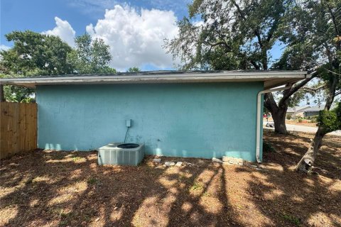 House in Lakeland, Florida 3 bedrooms, 105.17 sq.m. № 1677980 - photo 3
