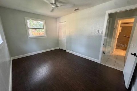 Casa en alquiler en Tampa, Florida, 2 dormitorios, 66.89 m2 № 1885712 - foto 18