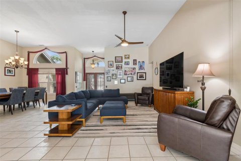 Villa ou maison à vendre à Clearwater, Floride: 4 chambres, 259.2 m2 № 2219685 - photo 7