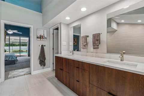 Villa ou maison à vendre à Clearwater, Floride: 4 chambres, 259.2 m2 № 2219685 - photo 11