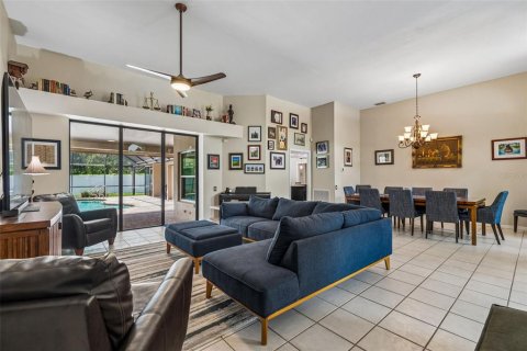 Villa ou maison à vendre à Clearwater, Floride: 4 chambres, 259.2 m2 № 2219685 - photo 6