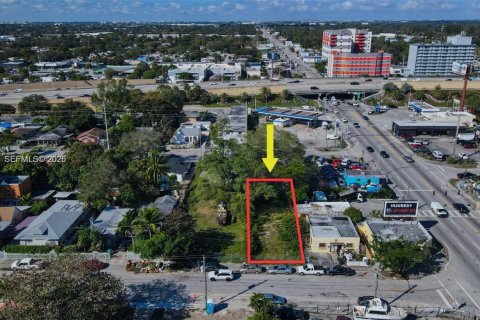 Immobilier commercial à vendre à Miami, Floride № 2004735 - photo 7