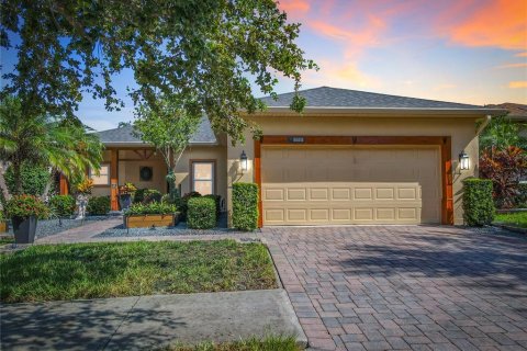 Casa en venta en Kissimmee, Florida, 2 dormitorios, 138.52 m2 № 1902327 - foto 2