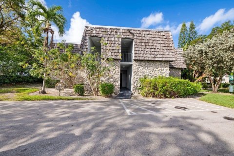 Condominio en venta en Oakland Park, Florida, 1 dormitorio, 70.61 m2 № 2088269 - foto 3