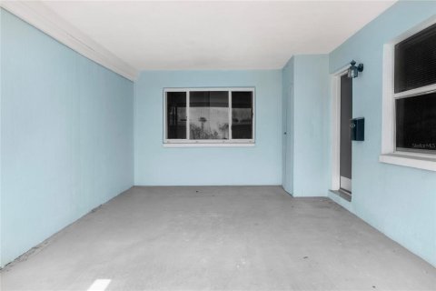 House in Largo, Florida 2 bedrooms, 126.9 sq.m. № 1832090 - photo 3