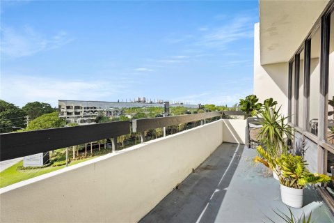 Condo in Boca Raton, Florida, 1 bedroom № 2169821 - photo 23