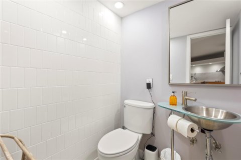 Condo in Boca Raton, Florida, 1 bedroom № 2169821 - photo 11