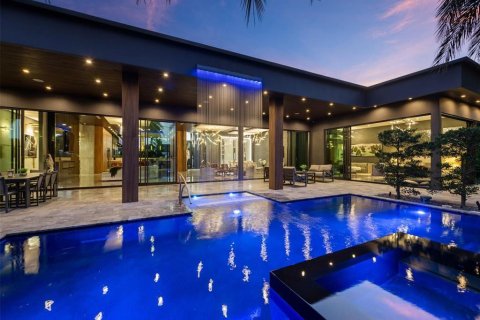 Casa en venta en Fort Lauderdale, Florida, 5 dormitorios, 566.7 m2 № 2340902 - foto 2