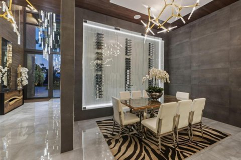 Casa en venta en Fort Lauderdale, Florida, 5 dormitorios, 566.7 m2 № 2340902 - foto 13