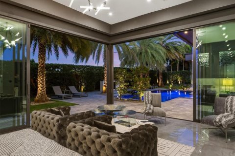 Casa en venta en Fort Lauderdale, Florida, 5 dormitorios, 566.7 m2 № 2340902 - foto 25