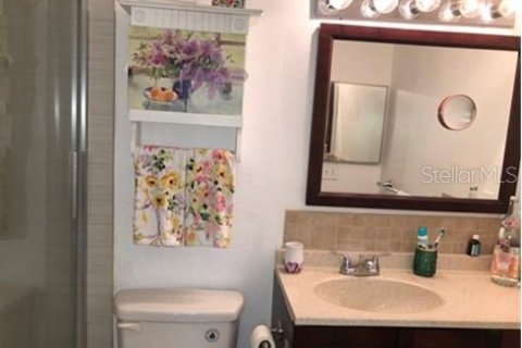 Condominio en alquiler en Sarasota, Florida, 2 dormitorios, 113.71 m2 № 1640283 - foto 8
