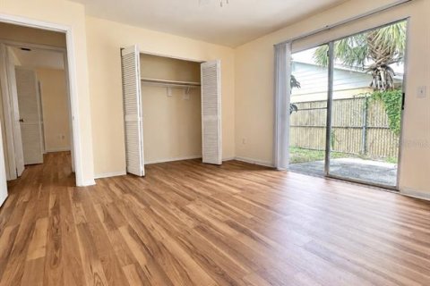Appartement à louer à Bradenton, Floride: 3 chambres, 195.84 m2 № 2386321 - photo 4