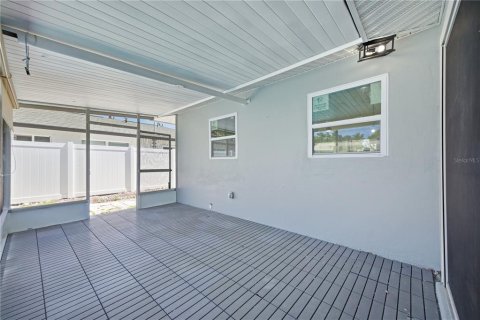 Villa ou maison à vendre à Saint Petersburg, Floride: 3 chambres, 127.55 m2 № 2227702 - photo 28