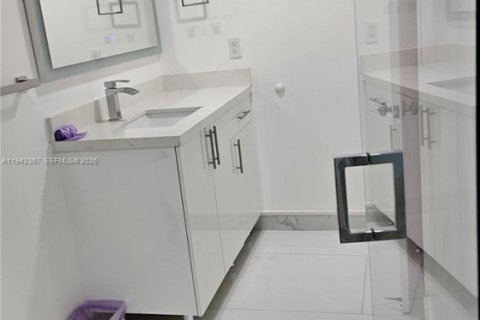 Copropriété à vendre à Doral, Floride: 1 chambre, 71.53 m2 № 2001161 - photo 9