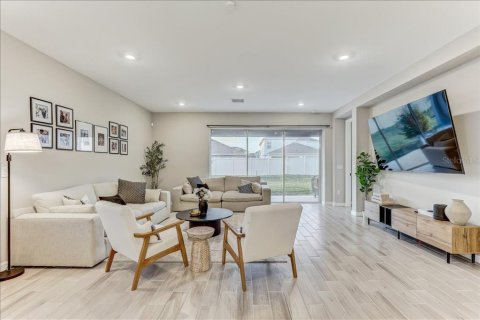 Casa en alquiler en Wesley Chapel, Florida, 4 dormitorios, 224.82 m2 № 1869847 - foto 11