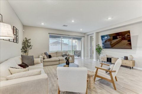 Casa en alquiler en Wesley Chapel, Florida, 4 dormitorios, 224.82 m2 № 1869847 - foto 13