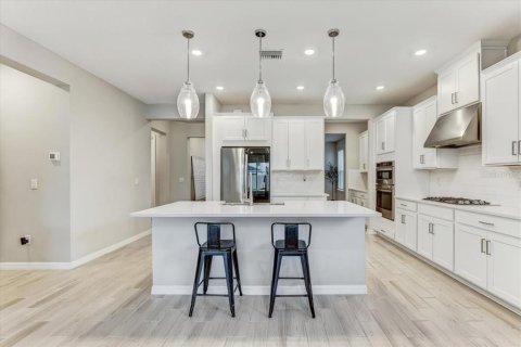 Casa en alquiler en Wesley Chapel, Florida, 4 dormitorios, 224.82 m2 № 1869847 - foto 4