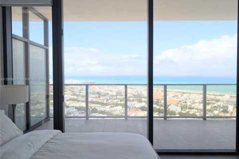 Condo in Miami Beach, Florida, 3 bedrooms  № 2060773 - photo 4