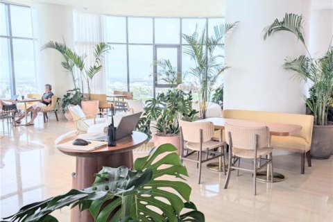 Condo in Miami Beach, Florida, 3 bedrooms  № 2060773 - photo 18