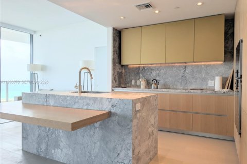 Condo in Miami Beach, Florida, 3 bedrooms  № 2060773 - photo 9