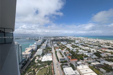 Condo in Miami Beach, Florida, 3 bedrooms  № 2060773 - photo 13