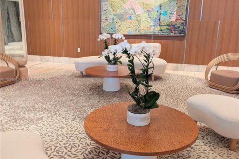 Condo in Miami Beach, Florida, 3 bedrooms  № 2060773 - photo 15