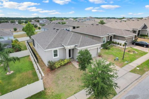 House in Groveland, Florida 3 bedrooms, 156.35 sq.m. № 1675325 - photo 6