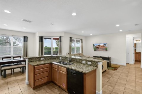 House in Kissimmee, Florida 6 bedrooms, 272.76 sq.m. № 1751013 - photo 9
