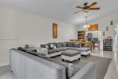 Touwnhouse à vendre à Delray Beach, Floride: 3 chambres, 124.86 m2 № 1237201 - photo 8