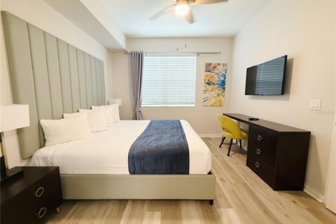 Condo in Orlando, Florida, 3 bedrooms № 2370897 - photo 9