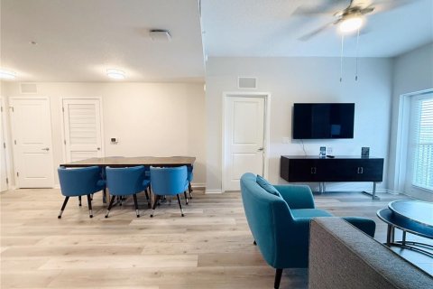 Condo in Orlando, Florida, 3 bedrooms № 2370897 - photo 4
