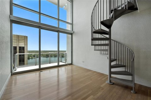 Condo in Orlando, Florida, 1 bedroom  № 1822974 - photo 17