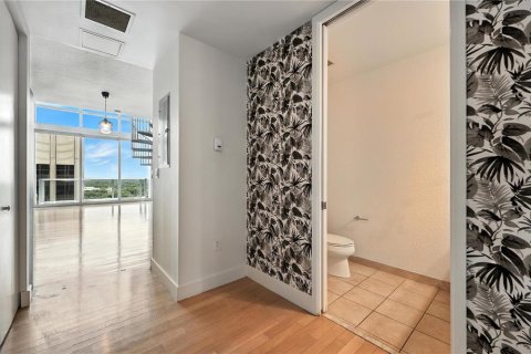 Condo in Orlando, Florida, 1 bedroom  № 1822974 - photo 11