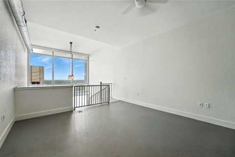 Condo in Orlando, Florida, 1 bedroom  № 1822974 - photo 25