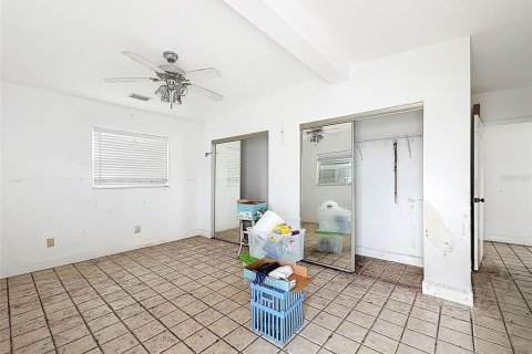 House in Madeira Beach, Florida 4 bedrooms, 133.41 sq.m. № 1797307 - photo 24