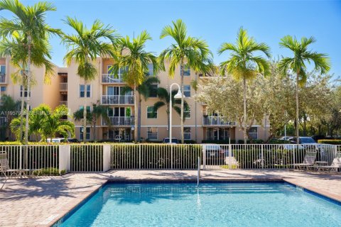 Condo in Dania Beach, Florida, 2 bedrooms  № 2020964 - photo 5