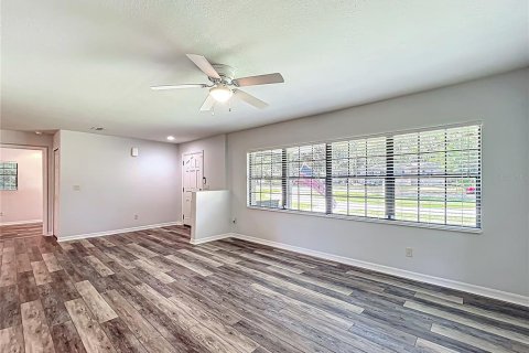 House in Ocala, Florida 3 bedrooms, 163.51 sq.m. № 1632189 - photo 17