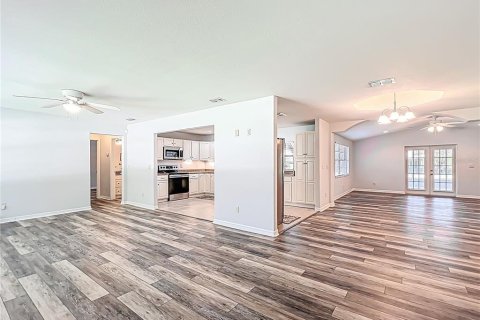 House in Ocala, Florida 3 bedrooms, 163.51 sq.m. № 1632189 - photo 14