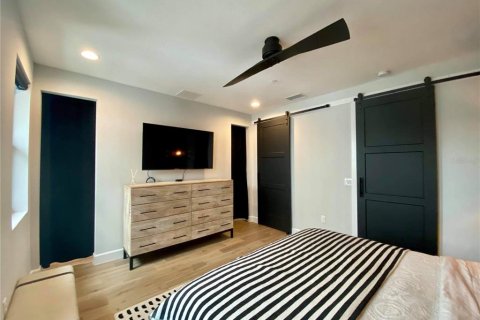 Adosado en alquiler en Tampa, Florida, 3 dormitorios, 194.82 m2 № 1817978 - foto 18