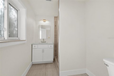 Villa ou maison à louer à Clearwater, Floride: 5 chambres, 178 m2 № 2378000 - photo 15