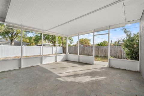 Villa ou maison à louer à Clearwater, Floride: 5 chambres, 178 m2 № 2378000 - photo 29