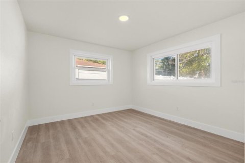 Villa ou maison à louer à Clearwater, Floride: 5 chambres, 178 m2 № 2378000 - photo 27
