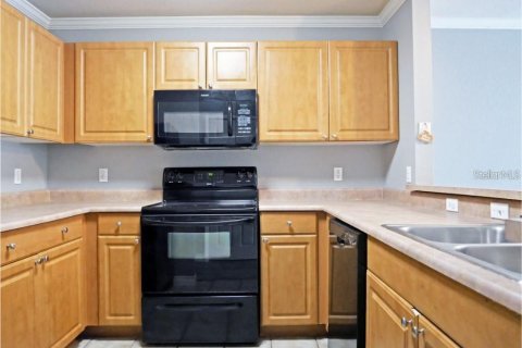 Condominio en alquiler en Sarasota, Florida, 2 dormitorios, 98.66 m2 № 1807425 - foto 5