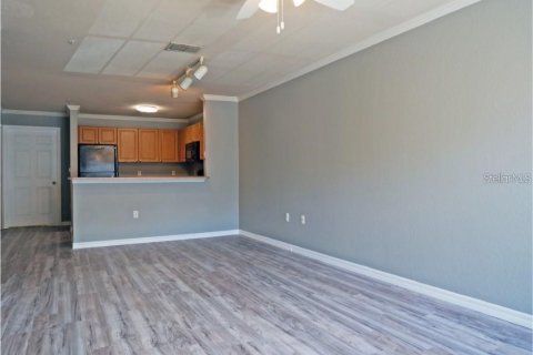 Condominio en alquiler en Sarasota, Florida, 2 dormitorios, 98.66 m2 № 1807425 - foto 3