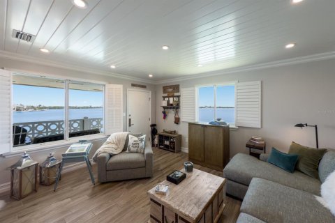 Condominio en venta en Sarasota, Florida, 2 dormitorios, 75.81 m2 № 2208714 - foto 4