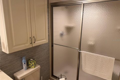 Condo in Daytona Beach, Florida, 2 bedrooms № 2213764 - photo 20