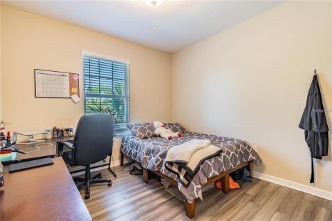 Townhouse in Tampa, Florida 3 bedrooms, 144 sq.m. № 2394004 - photo 16