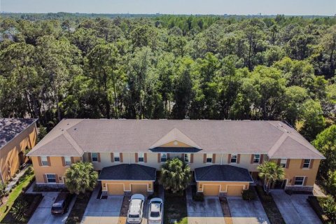 Townhouse in Tampa, Florida 3 bedrooms, 144 sq.m. № 2394004 - photo 29