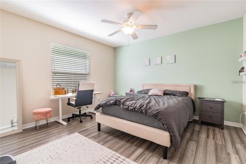 Townhouse in Tampa, Florida 3 bedrooms, 144 sq.m. № 2394004 - photo 6